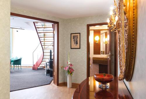 Living Hotel Großer Kurfürst - image 3