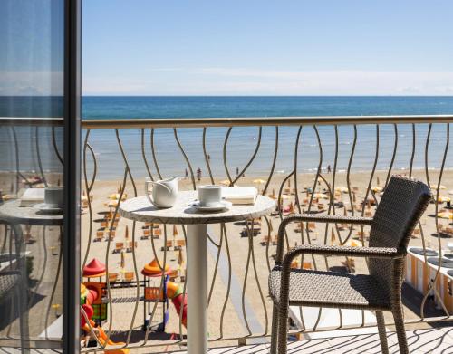 Hotel Riviera - image 4