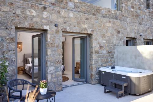 Ionic Suites - image 3