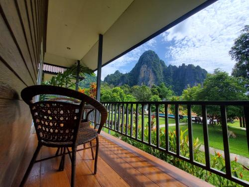 Balcony/terrace, Bearlin Bungalow in Ban Houay Saguaw