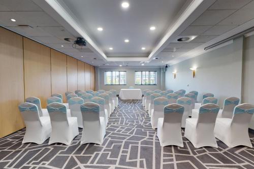 Village Hotel Bournemouth - image 14