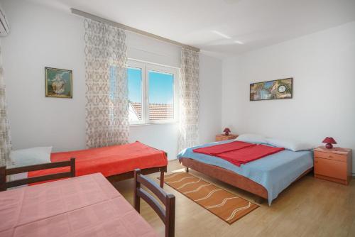 Apartments and Rooms Josipa - image 8