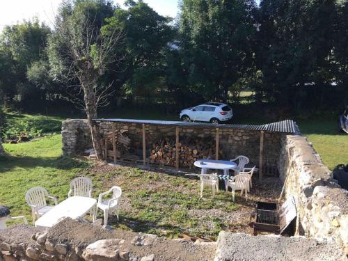 Très Grand Gîte équipé à la montagne (Tres Grand Gite equipe a la montagne) in Le Glaizil