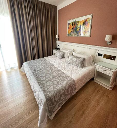 Park Hotel Cellini - image 8