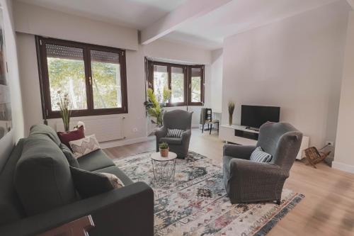Park view beautiful apartment Bilbao, Bilbao