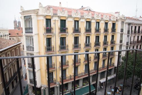 Disfruta, en la misma Plaza Mayor bonito y amplio, Madrid