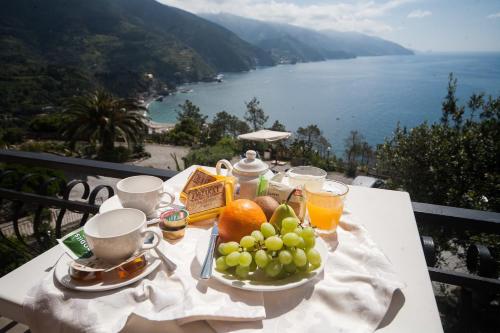 Albergo Suisse Bellevue - image 23