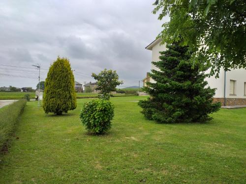  Apartamentos Turísticos La Senra in Becharro