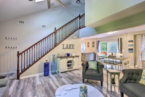 Pocono Retreat Hot Tub and Game Room Near Kalahari in Tobyhanna, USA
