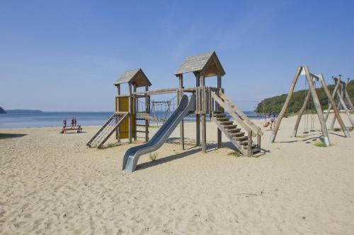 A környék, Ferienresidenz Zwei Bodden FeWo2-8 - Balkon, Sauna, Kamin in Lietzow