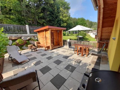 Exterior view, Ferienwohnung Zetzhirsch in Loipersdorf