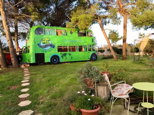 Kert, Sprocketlandia Apartment Sleeps 4 with Garden in Frigole