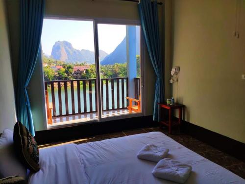 Arthith Guesthouse in Nong Khiaw