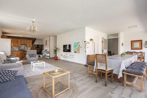 Casa Montellos