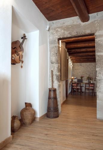 Il borgo Casteldelci in Casteldelci