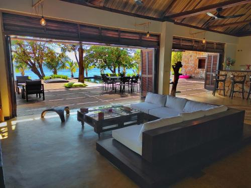 Eden Lodge, Madirokely