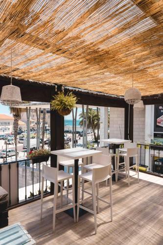 Cascais Bay Hostel - image 8