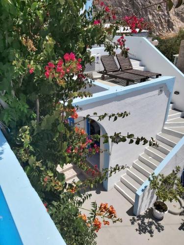 Anna Maria Rooms Santorini in Perissza