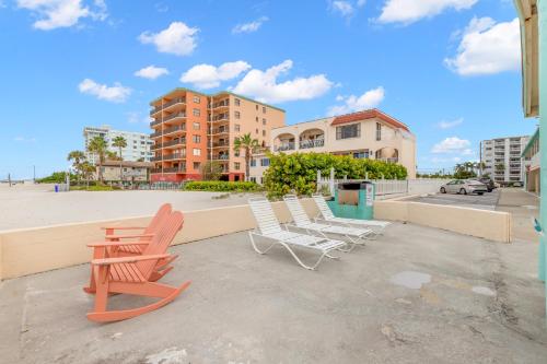 Sea Rocket 20 Studio Second Floor BBQ Area WiFi Sleeps 2 - image 12