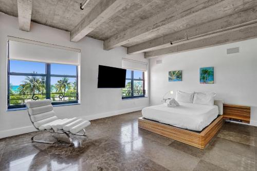 Amazing Two Bedroom Apartments Ocean view- Miami Beach in Miami Beach, USA