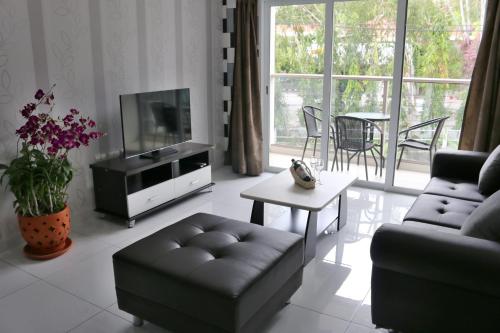The Place Pratumnak By Pattaya Rental Apartments