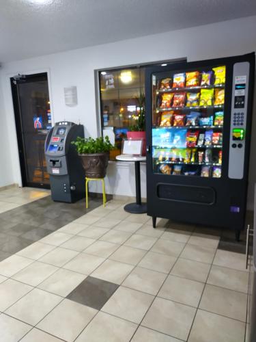Motel 6 Lawton, OK - 숙소 외관