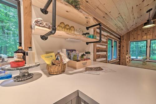 Secluded Family Cabin Less Than 1Mi to Lake Michigan! - image 11