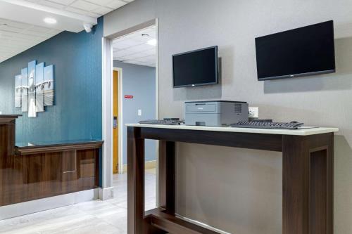 Best Western Plus McAllen Airport Hotel