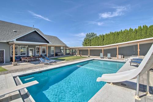 Remarkable Yakima Getaway with Pool and Hot Tub!