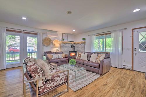 Tobyhanna House with Private Wraparound Decks! - image 5
