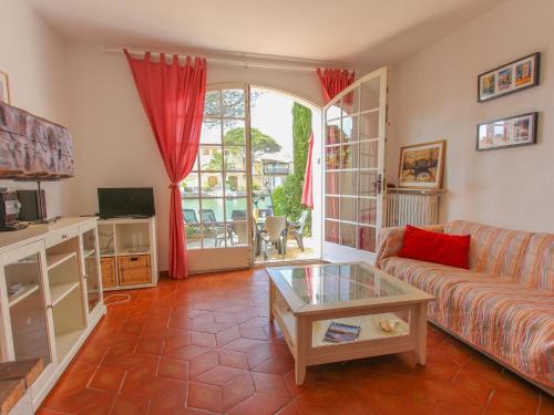 Pleasant holiday home in Port Grimaud with garden gîte à louer La Foux