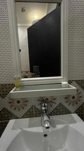 Bathroom, ريف القصيم للشقق الفندقيه in Buraydah