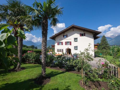 Guesthouse Pension Grafenstein - image 4