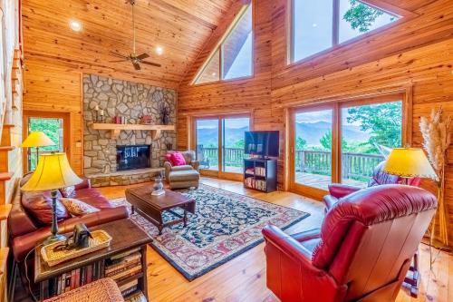Cedar Cliff Cabin in Whittier, USA