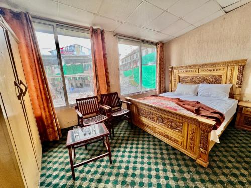 Royal Inn Hotel Murree - image 10