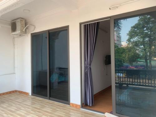 ระเบียง/ชานเรือน, Khách Sạn Tuấn Thảo in กัว โล บีช