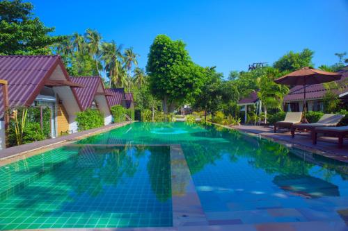 Bassein, Samui Haus Resort in Nathon