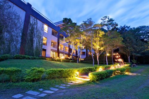Entrance, Silks Place Taroko Hotel in Siuolin Township