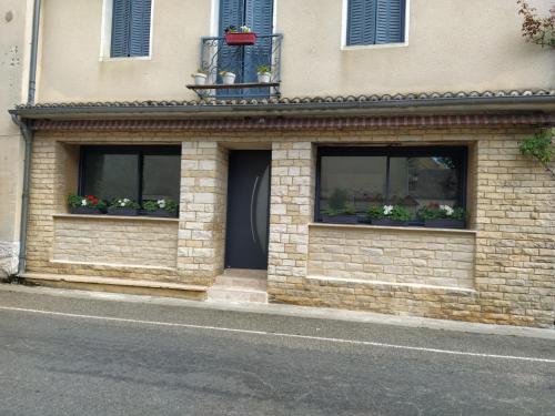 . Appartement moderne dans village de charme