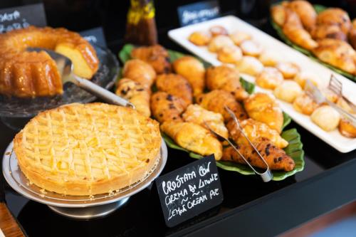 Rex Lifestyle Hotel - image 5