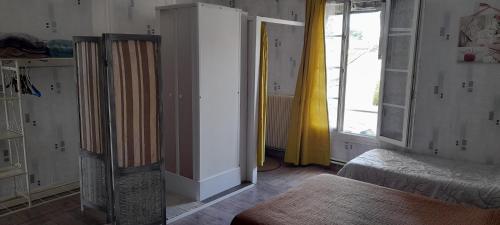 Family Room with Shared Toilet