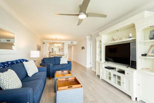 Bahia Vista 11-337 2 Bedrooms Views Heated Pool Sleeps 6 - image 6