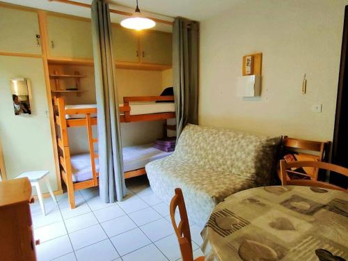 Studio Cauterets, 1 pièce, 4 personnes - FR-1-234-249