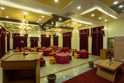 Meeting room / ballrooms, Hotel Ghyampe Danda in Anantalingeshwar