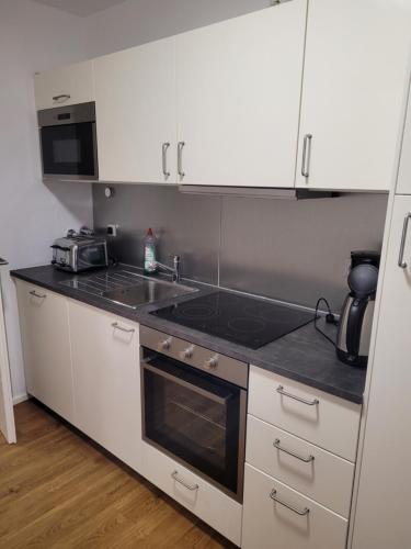 Schöne, gemütliche möblierte 2 Zi Wohnung in RGB, Ratyzbona (zdjęcie 10)