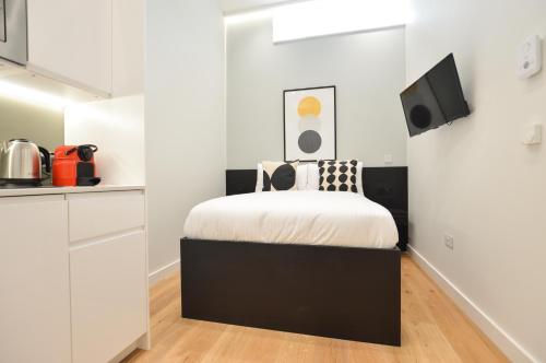 Earls Court West Serviced Apartments by Concept Apartments, Лондон