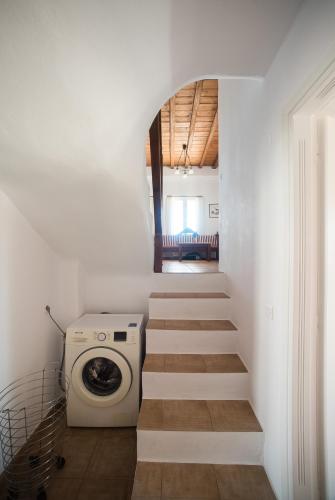Villa Abella Paraga Mykonos, Traditional with amazing sea view, up to 6 people