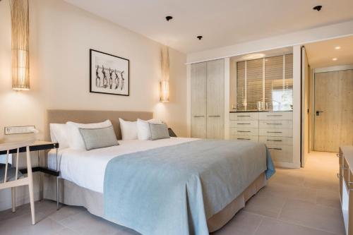 372249789 El Vicenç de la Mar - Adults Only - Over 12