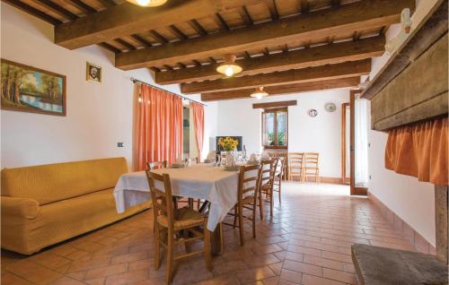  Holiday Home Casa S.Silvestro 05 in Borghetto di Fenigli