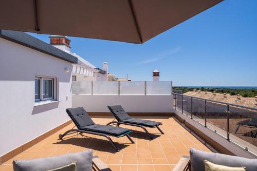 Ocean View Rooftop Paradise Tavira - image 3